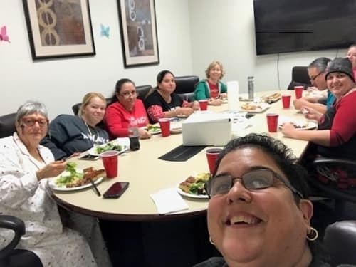 Team 2018 - PJ_and_Santa_lunch1